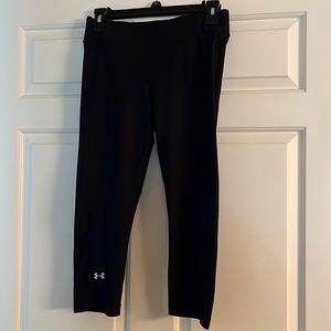 Under Armour Capri Compression Tights, Medium, New with Tags